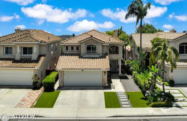 Resort-Style Living in Gated Emerald Heights | 5BR + Loft Home with Views photos photos