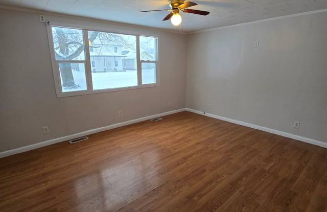 2317 Richmond  - Mattoon Gallery 4