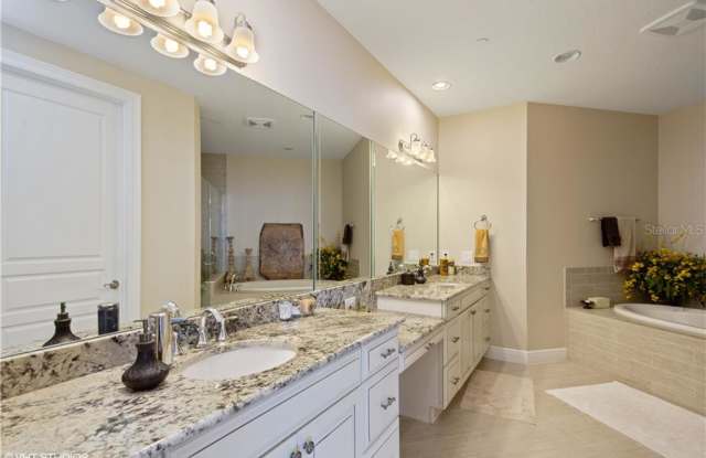 5707 YEATS MANOR DRIVE Gallery 4