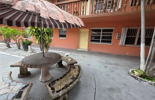 45 E 11th St photos photos