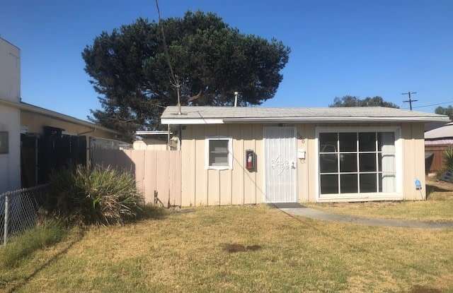 Quaint Single Story Studio Home in El Cajon photos photos