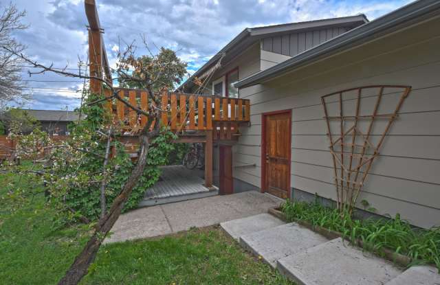 Centrally Located Apartment Near Downtown Bozeman Gallery 4