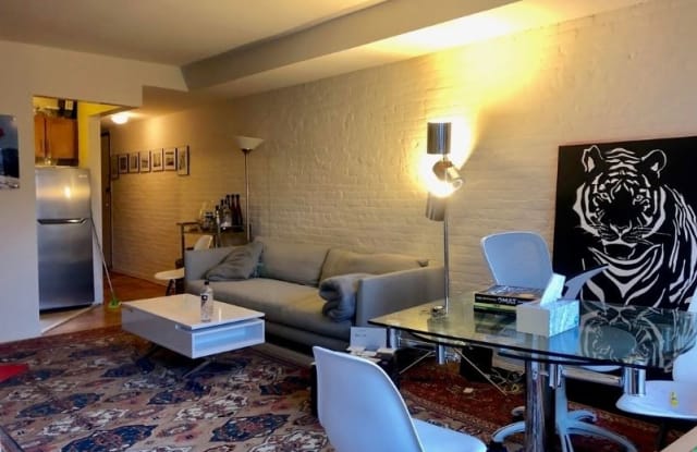 30 Christopher Street 4H - 30 Christopher St, New York City, NY 10014