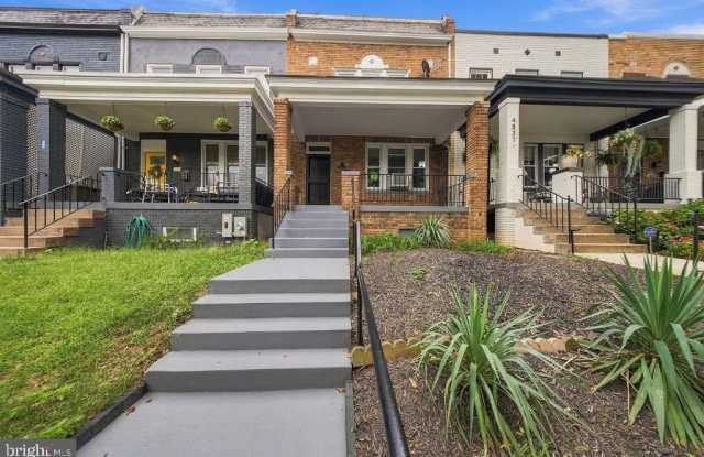 4839 ILLINOIS Avenue NW Gallery 2