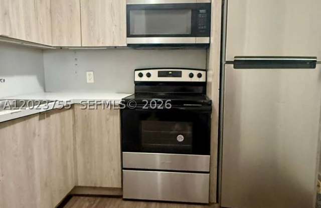 6026 SW 27th St photos photos