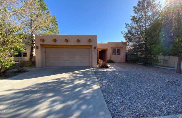 3 Bedroom Single Story Home Available Near Rainbow Blvd NW  Irving Blvd NW in Ventana Ranch! - 10316 Docena Place Northwest, Albuquerque, NM 87114