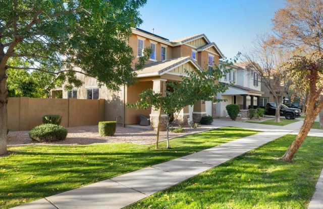 3437 E Mesquite Street Gallery 2