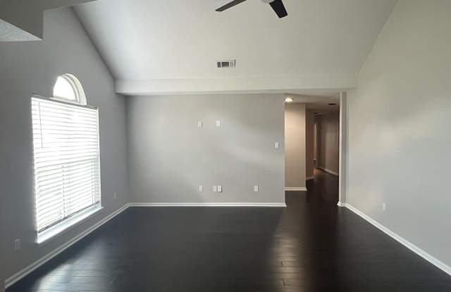 226 Golden Eagle Drive Gallery 3