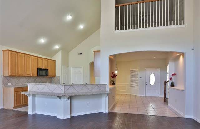 5501 Milford Drive Gallery 3