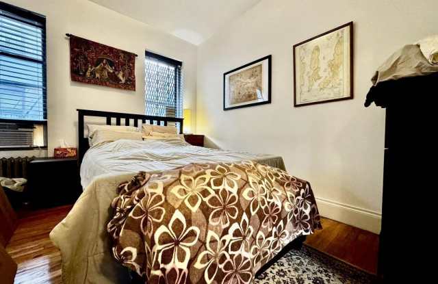 211 W 108th Street Gallery 4