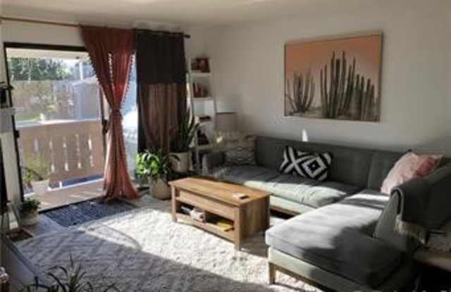 6084 Terrace Lane Gallery 2