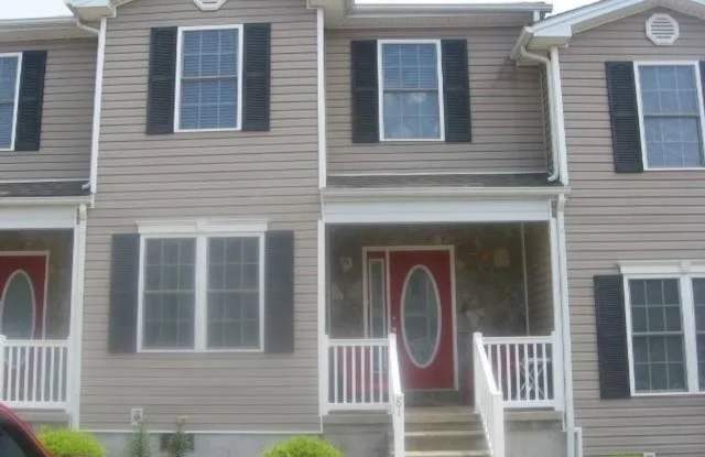 THE PINNACLES- 81 - 3BR, 2.5 Ba townhome with full walkout basement Gallery 3