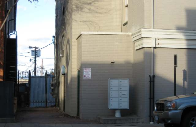 102 N Main St Ste 302 Gallery 2