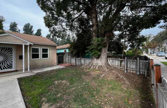 2 Bedroom 1 Bath Remodeled House for Rent in Whittier Gallery 3
