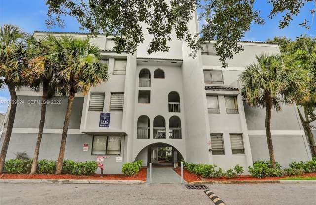 1800 N Congress Ave photos photos