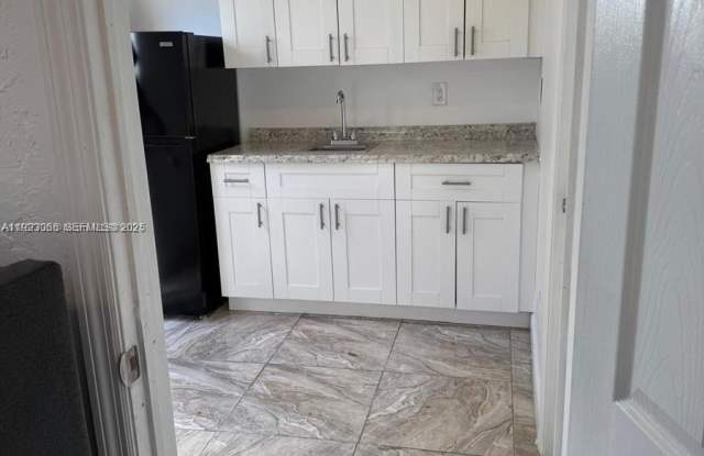 16920 NW 40th Ave - 16920 Northwest 40th Avenue, Miami Gardens, FL 33055