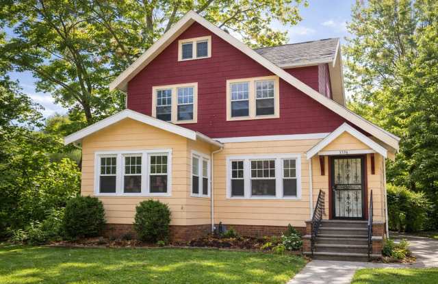 Charming Cleveland Heights Home in Prime Location photos photos