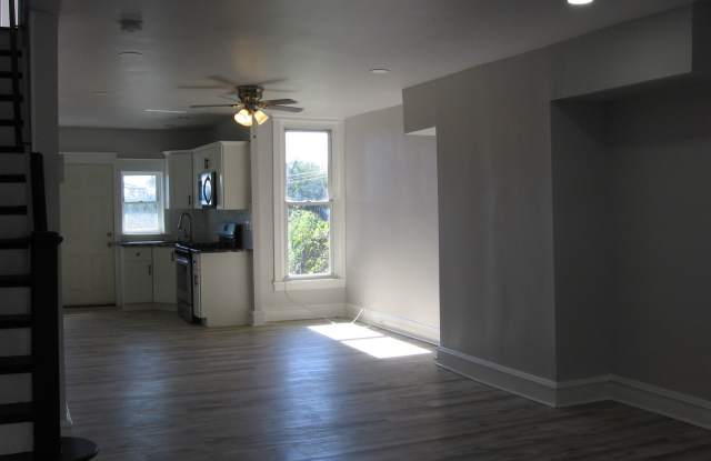 Remodeled Home - Wynnefield  SECTION 8 APPLICANTS ONLY Gallery 4
