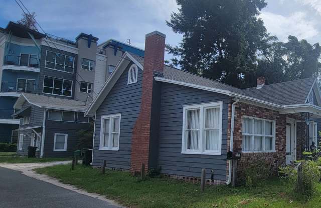 Charming 3 Bed / 2 Bath Home Just Minutes from Campus photos photos