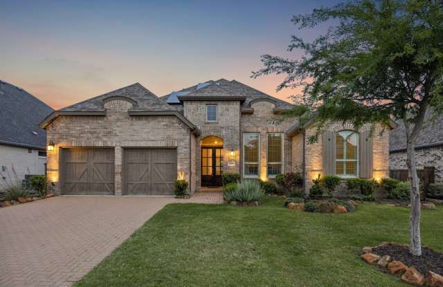 1950 Foxglen Drive Gallery 1