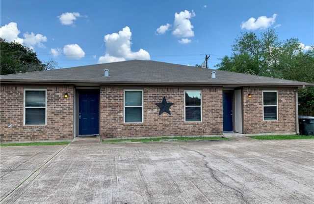 712 San Benito Drive photos photos