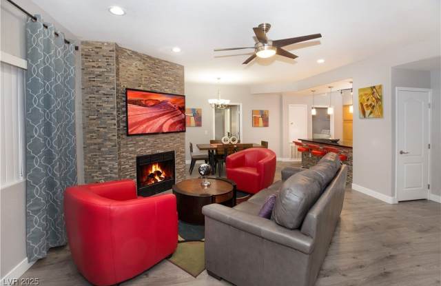 8725 W Flamingo Road photos photos