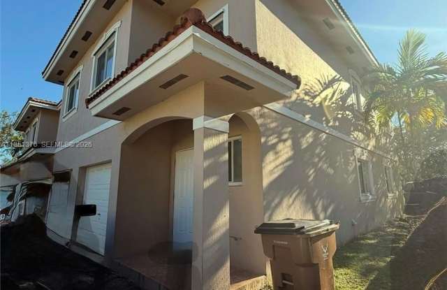 1540 NW 45th St photos photos