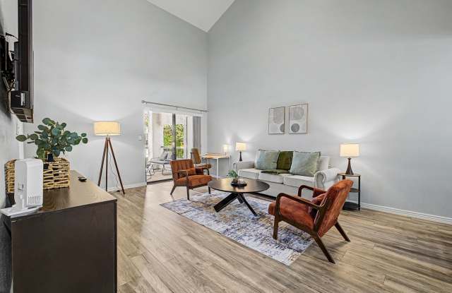 9450 North 94th Place - 205 Gallery 3