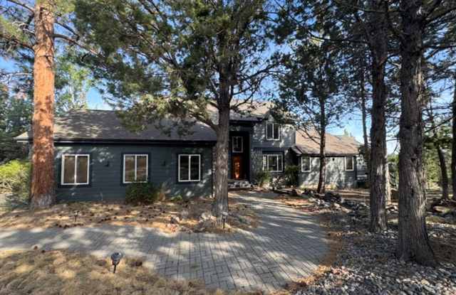 West Side location with amazing mountain views photos photos