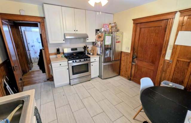 23 Priesing St. photos photos