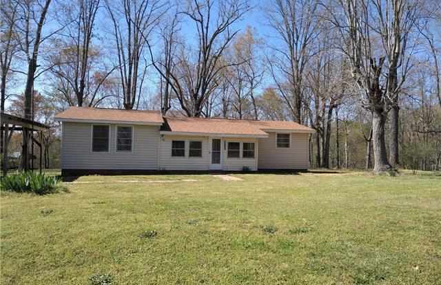 6717 Santa Claus Road Gallery 2
