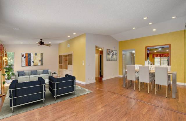 16768 Oak Hill Trail Gallery 4
