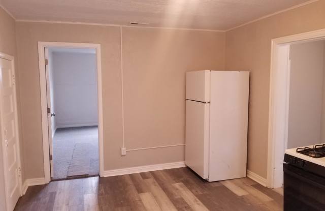 2024 Monroe Blvd - 1 Gallery 3