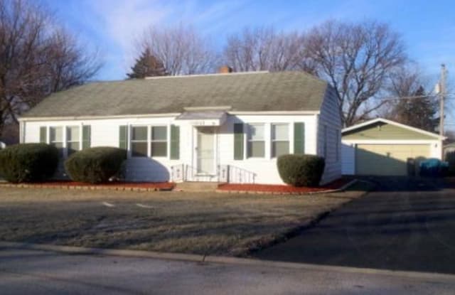11652 South KOMENSKY Avenue - 11652 Komensky Avenue, Alsip, IL 60803