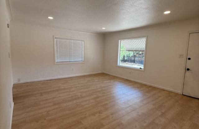 1150 North Magnolia Avenue - 3 Gallery 4