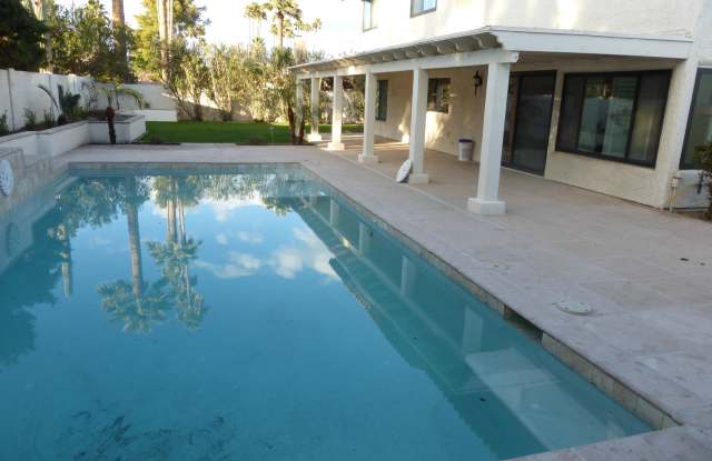 7752 N VIA DE LA MONTANA -- Gallery 2