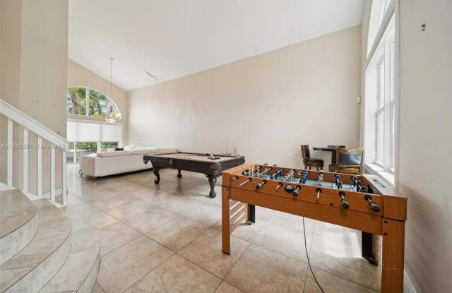 15051 SW 136th Pl Gallery 3