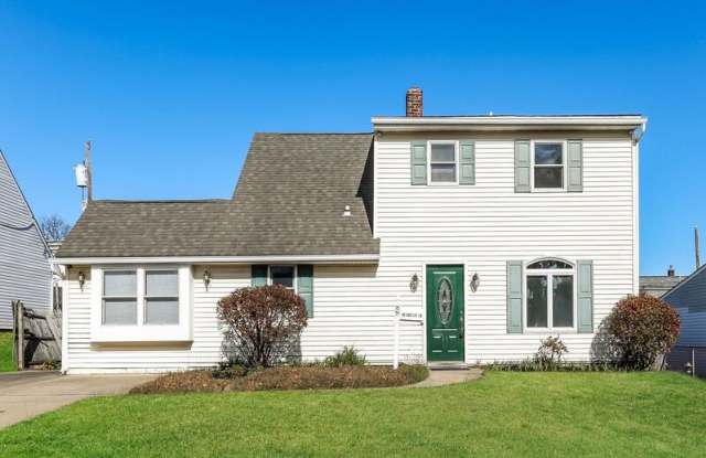 18 Azalea Ln photos photos 18 Azalea Ln photos photos