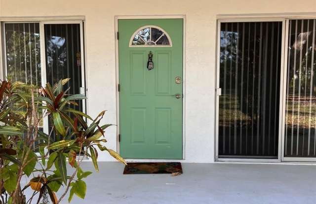 4035 S SCHOOL AVENUE photos photos