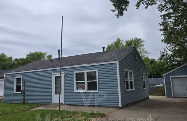 7420 Oak St photos photos