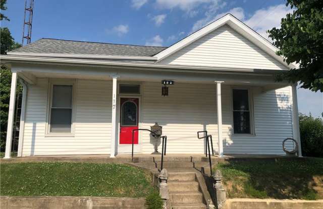 132 South East Street - 132 South East Street, Greensburg, IN 47240