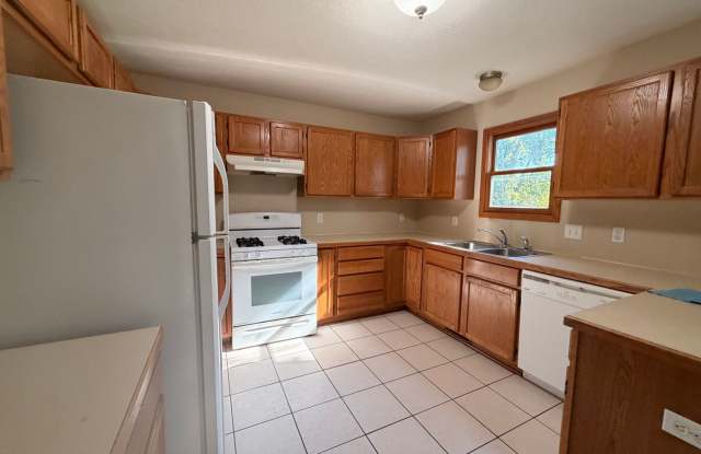Charming 3 Bedroom - 3 Bathroom Duplex! photos photos Charming 3 Bedroom - 3 Bathroom Duplex! photos photos