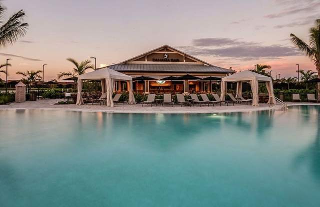 ** BRAND NEW 4 BED-3 FULL BATH BEAUTIFUL SINGLE FAMILY HOME IN AMAZING ESPLANADE BY THE ISLANDS ** SEASONAL** SEE RATES BELOW ** Gallery 3