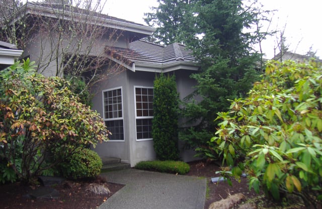 7085 SW Tenby Ct - 7085 Southwest Tenby Court, Port Orchard, WA 98367