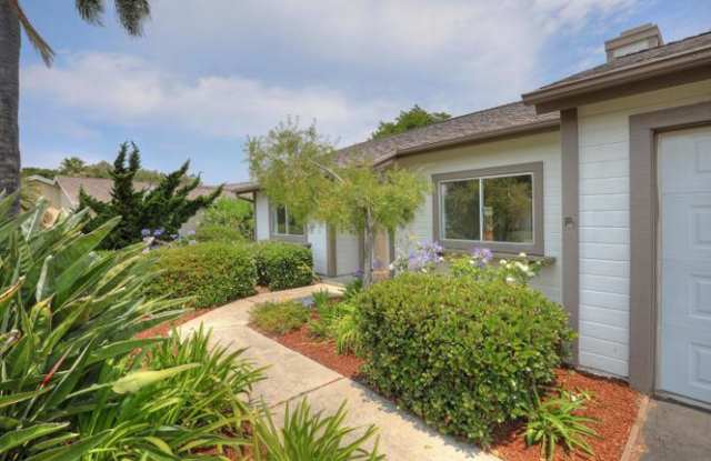6054 Ashley Place Gallery 3