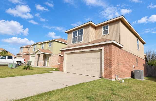 3501 Regency Ct Gallery 2
