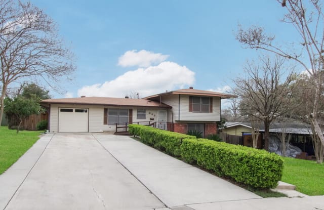 323 Linda Drive - 323 Linda Drive, San Antonio, TX 78216