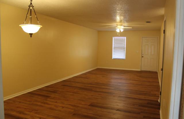 2 bedroom 2 bath Gallery 3