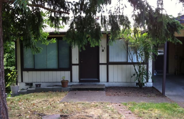 313 B East 30th St - 313 E 30th St, Bremerton, WA 98310