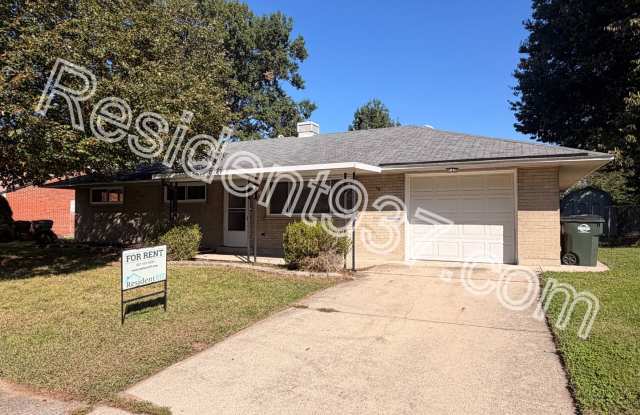 3 Bed 1 Bath Home Gallery 1